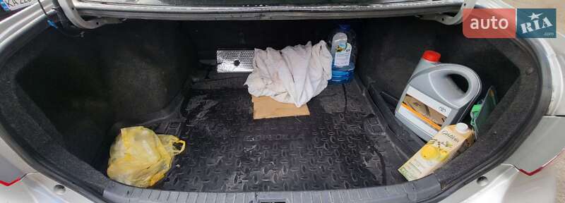 Седан Toyota Corolla 2011 в Киеве фото 8 Седан Toyota Corolla 2011 в Киеве