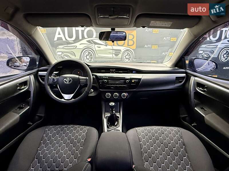 Седан Toyota Corolla 2014 в Харькове фото 11 Седан Toyota Corolla 2014 в Харькове