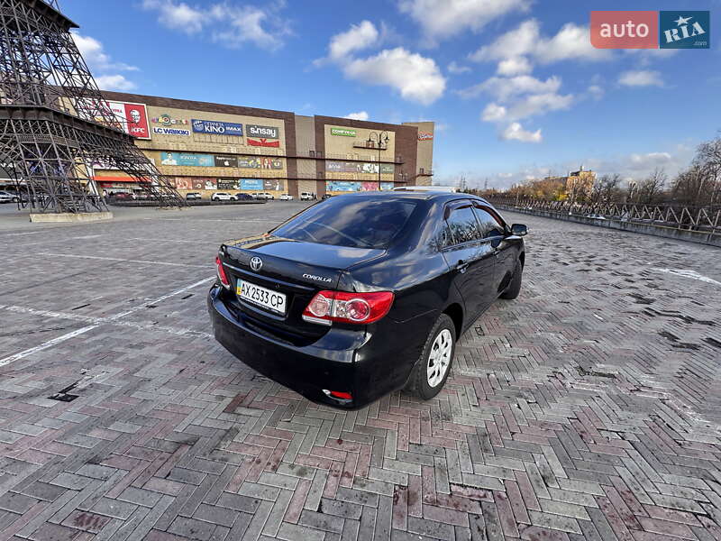 Седан Toyota Corolla 2012 в Харькове фото 10 Седан Toyota Corolla 2012 в Харькове