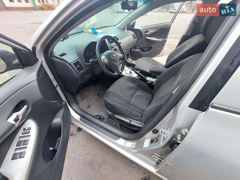 Седан Toyota Corolla 2007 в Харькове