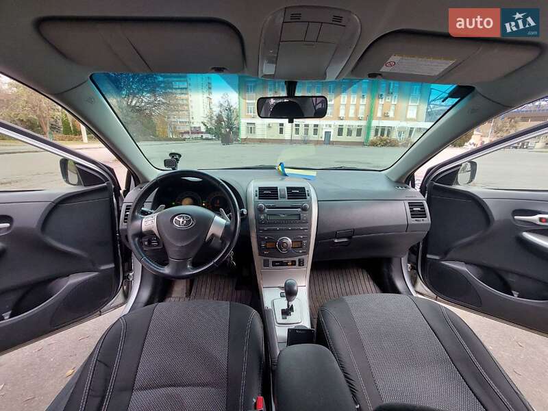 Седан Toyota Corolla 2007 в Харькове