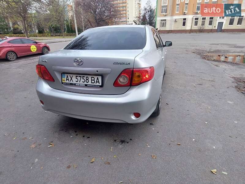 Седан Toyota Corolla 2007 в Харькове