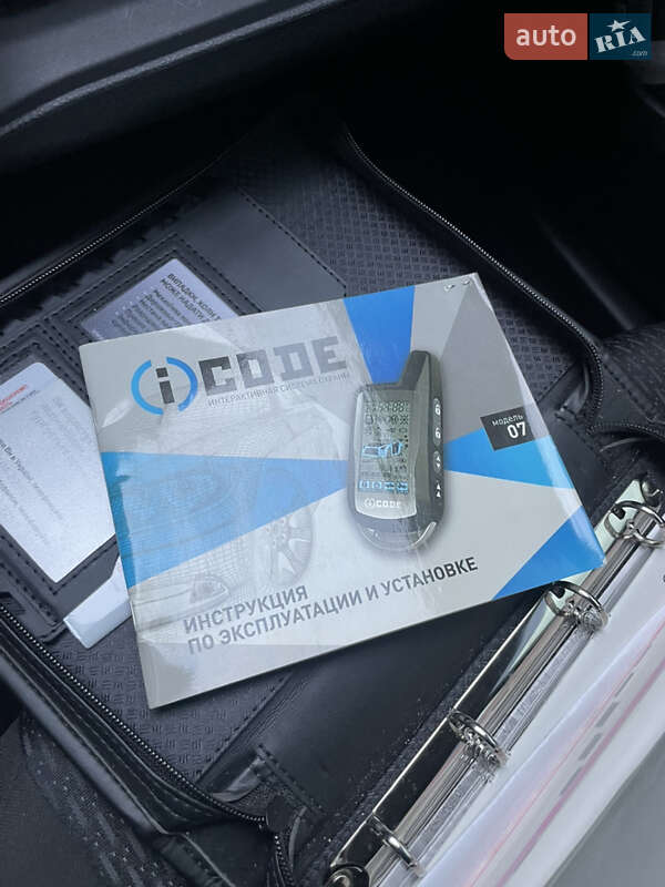 Седан Toyota Corolla 2014 в Киеве фото 18 Седан Toyota Corolla 2014 в Киеве