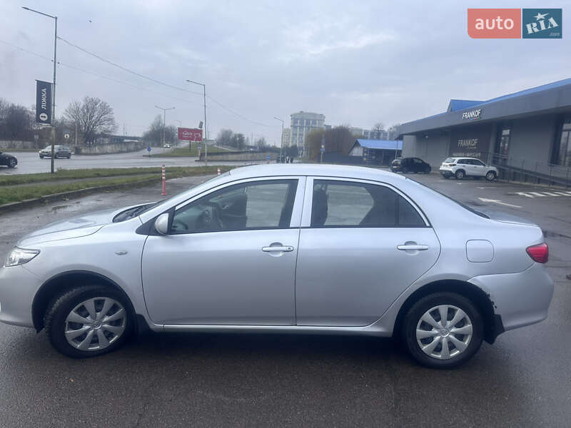 Седан Toyota Corolla 2009 в Львові фото 6 Седан Toyota Corolla 2009 в Львові