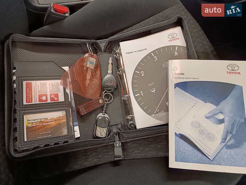 Седан Toyota Corolla 2011 в Львове фото 42 Седан Toyota Corolla 2011 в Львове