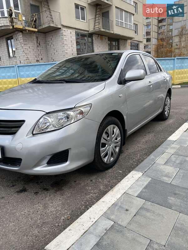 Седан Toyota Corolla 2008 в Харькове фото 3 Седан Toyota Corolla 2008 в Харькове