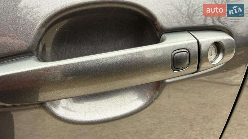 Седан Toyota Corolla 2010 в Жовтих Водах