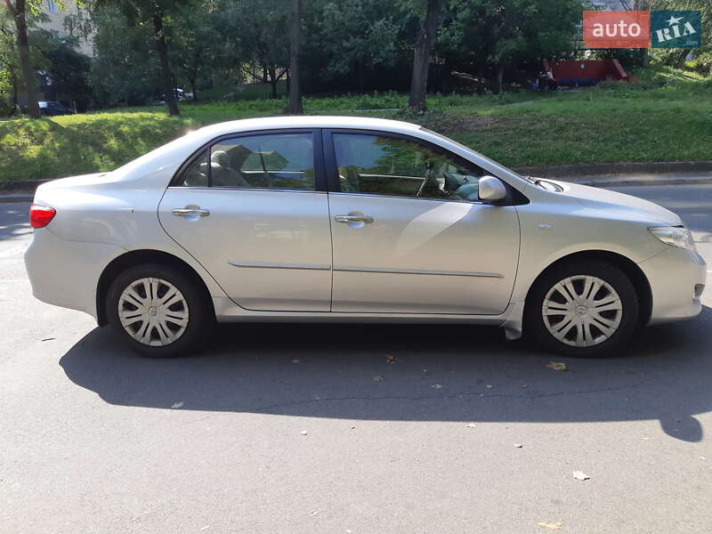Седан Toyota Corolla 2008 в Киеве фото 2 Седан Toyota Corolla 2008 в Киеве