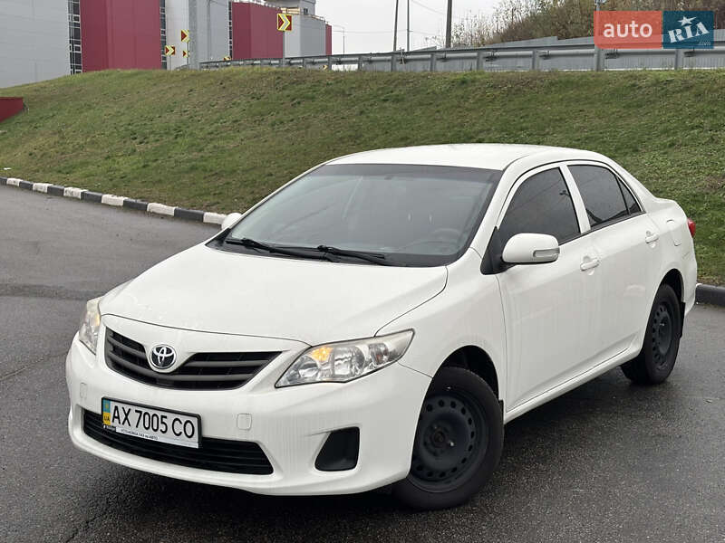 Toyota Corolla 2012