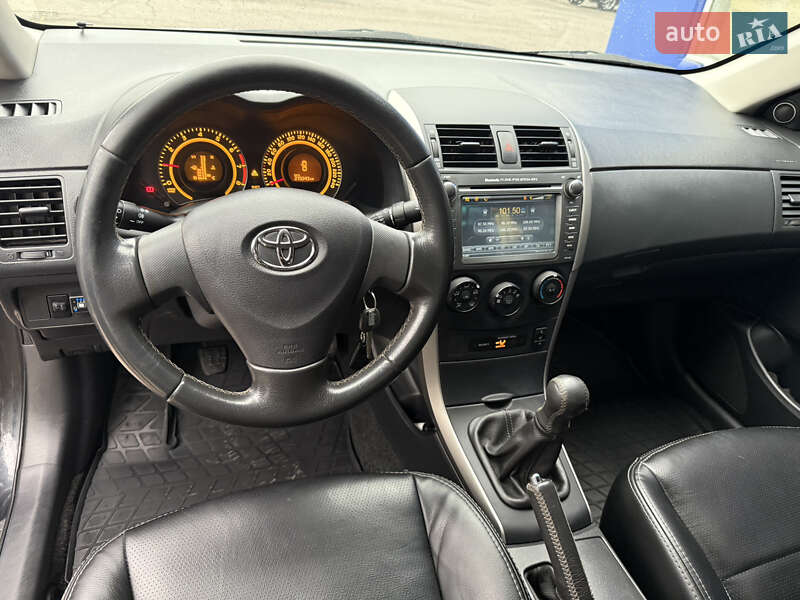 Седан Toyota Corolla 2008 в Харькове