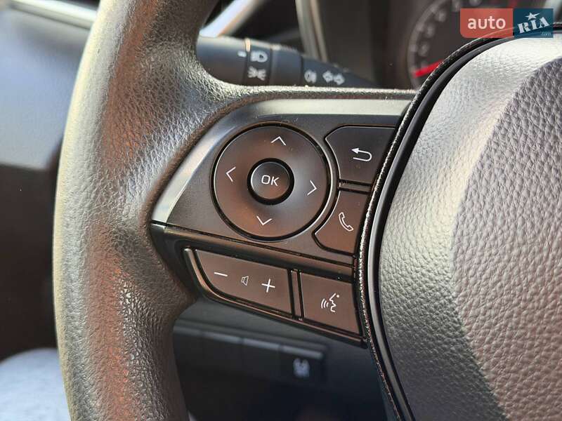 Седан Toyota Corolla 2020 в Кривом Роге