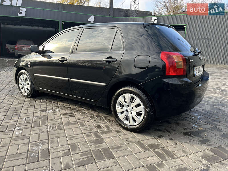 Хетчбек Toyota Corolla 2002 в Запоріжжі