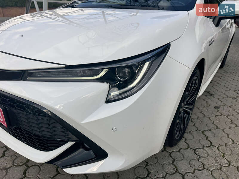 Универсал Toyota Corolla 2020 в Черновцах