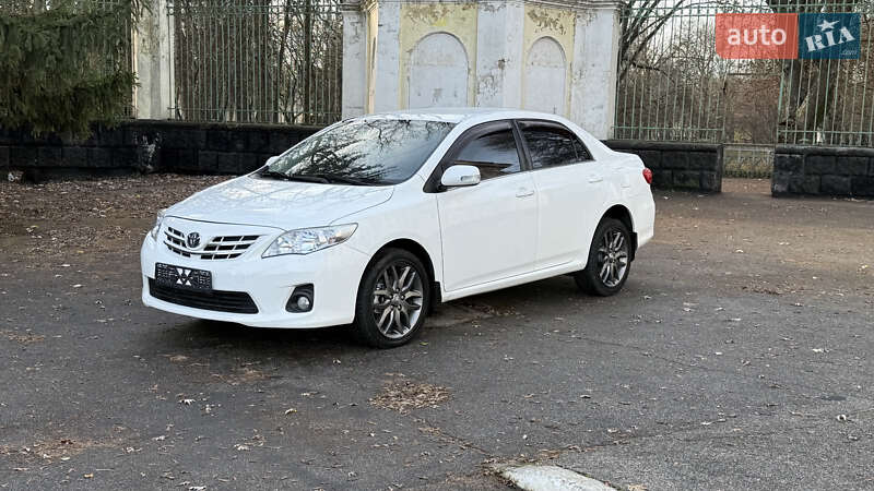 Седан Toyota Corolla 2012 в Желтых Водах фото 4 Седан Toyota Corolla 2012 в Желтых Водах