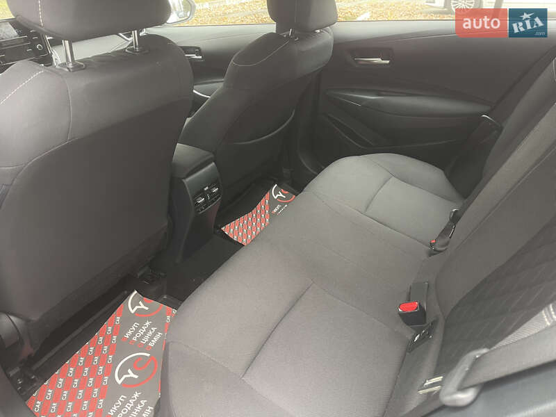 Седан Toyota Corolla 2020 в Києві