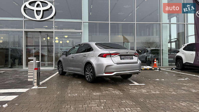 Седан Toyota Corolla 2022 в Рівному фото 2 Седан Toyota Corolla 2022 в Рівному