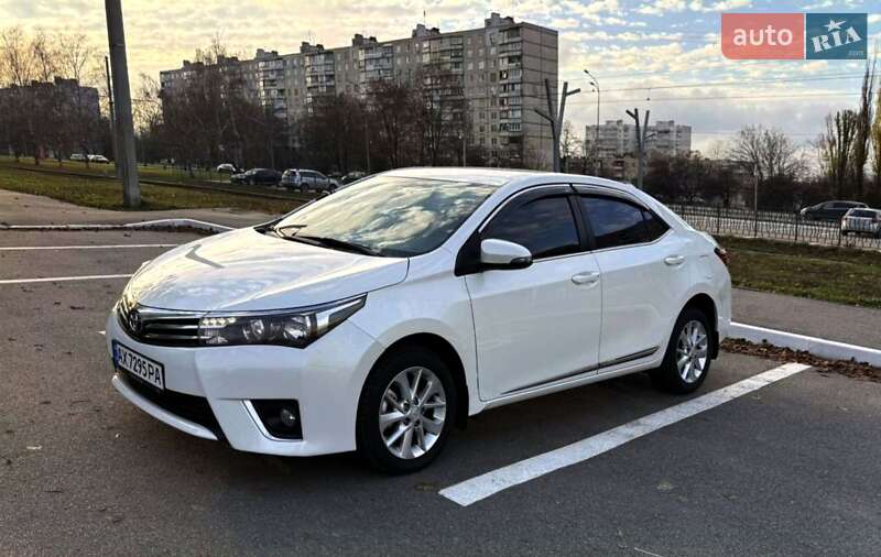 Toyota Corolla 2013