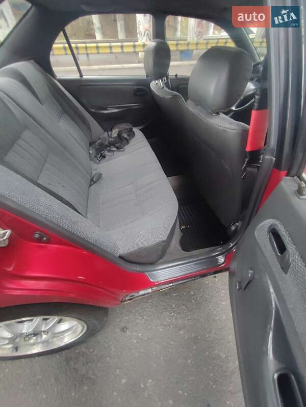 Седан Toyota Corolla 1994 в Одессе