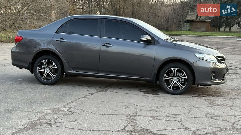 Седан Toyota Corolla 2010 в Желтых Водах фото 7 Седан Toyota Corolla 2010 в Желтых Водах