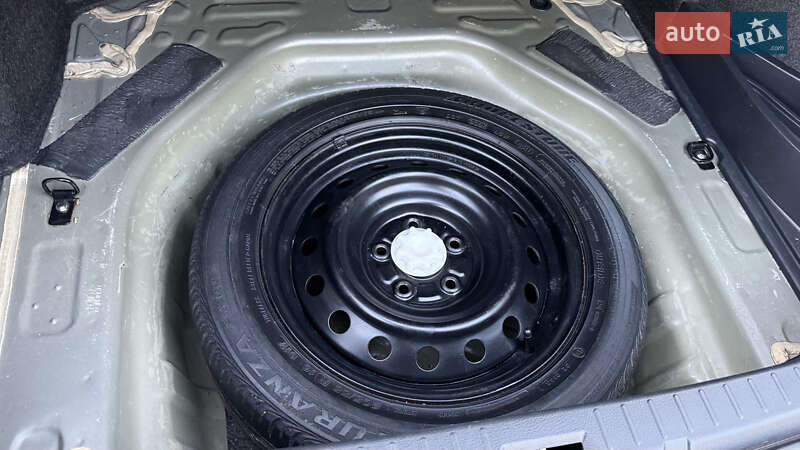 Седан Toyota Corolla 2010 в Желтых Водах фото 20 Седан Toyota Corolla 2010 в Желтых Водах