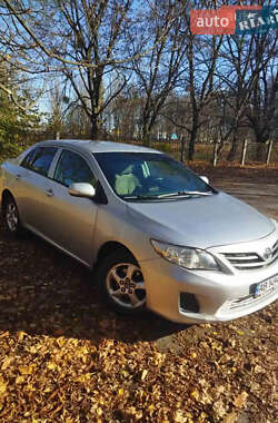 Седан Toyota Corolla 2010 в Виннице
