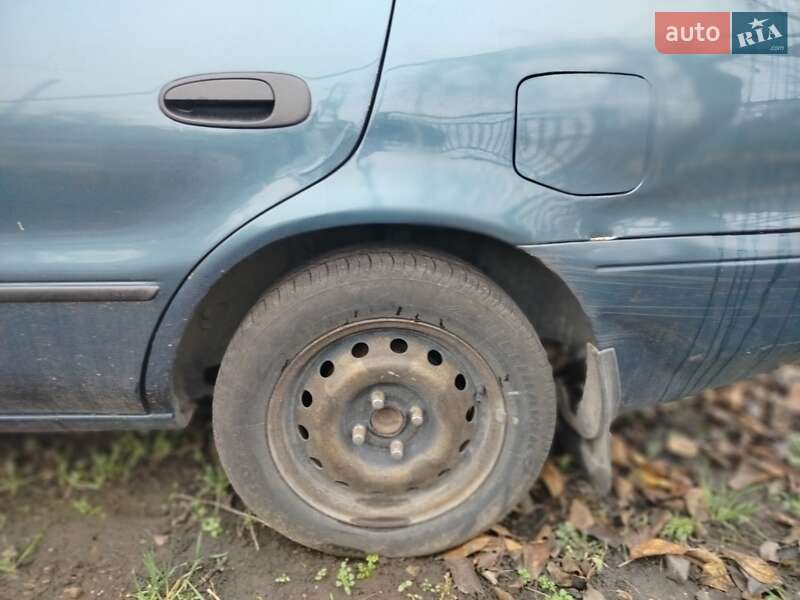 Лифтбек Toyota Corolla 1993 в Запорожье