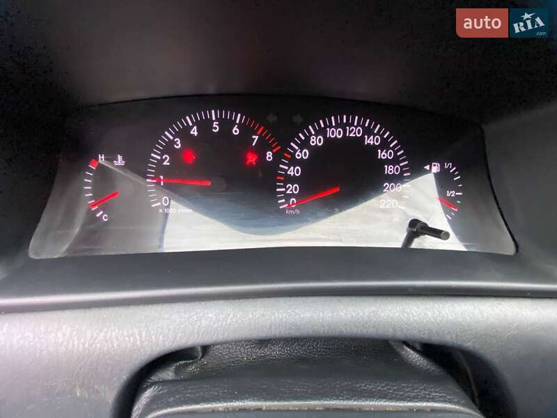 Седан Toyota Corolla 2006 в Киеве фото 18 Седан Toyota Corolla 2006 в Киеве