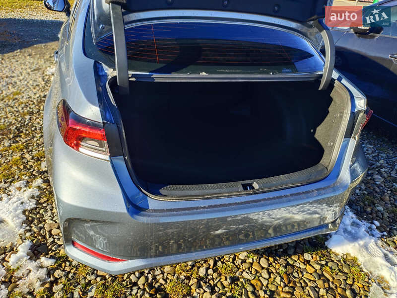 Седан Toyota Corolla 2022 в Ивано-Франковске фото 17 Седан Toyota Corolla 2022 в Ивано-Франковске