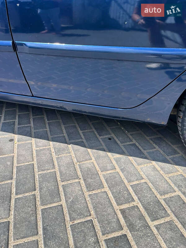 Седан Toyota Corolla 2002 в Одессе