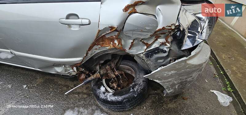 Хетчбек Toyota Corolla 2005 в Луцьку