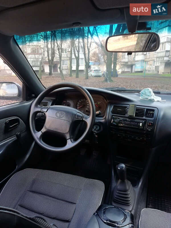 Ліфтбек Toyota Corolla 1992 в Кривому Розі фото 27 Ліфтбек Toyota Corolla 1992 в Кривому Розі