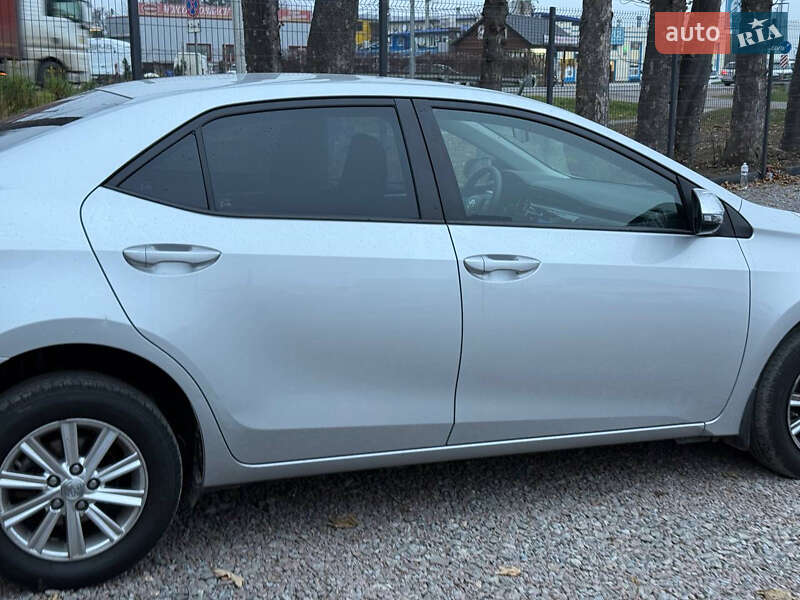 Седан Toyota Corolla 2015 в Стрию фото 17 Седан Toyota Corolla 2015 в Стрию