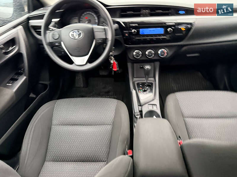 Седан Toyota Corolla 2015 в Стрию фото 36 Седан Toyota Corolla 2015 в Стрию