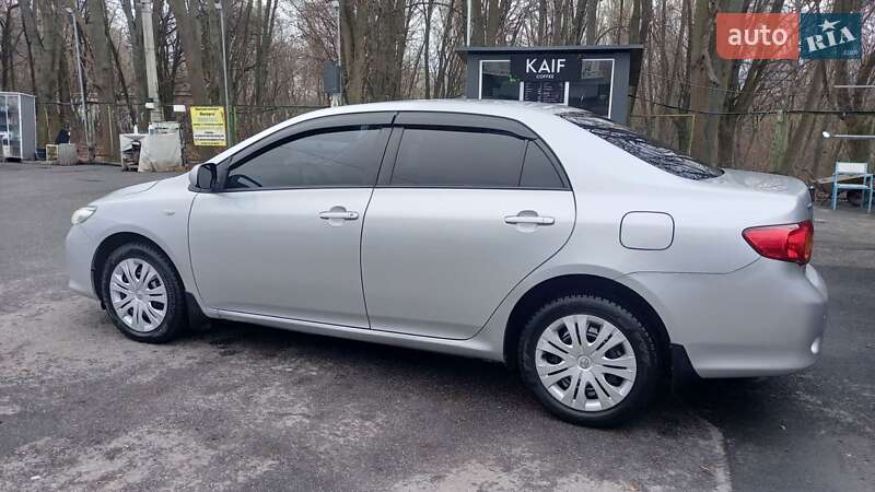 Седан Toyota Corolla 2008 в Вінниці