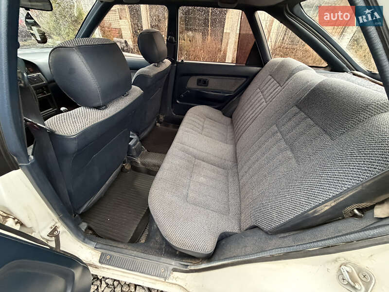 Хэтчбек Toyota Corolla 1988 в Бердичеве