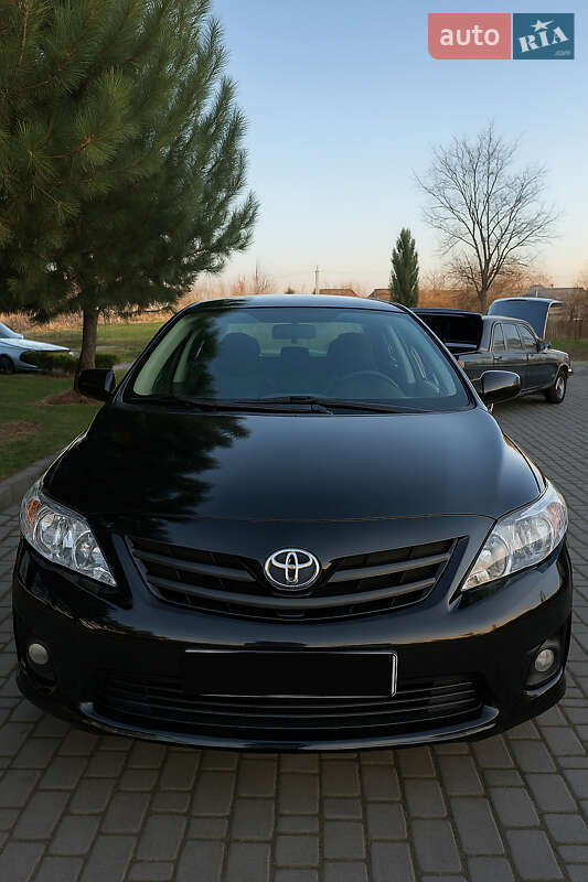 Седан Toyota Corolla 2008 в Дніпрі