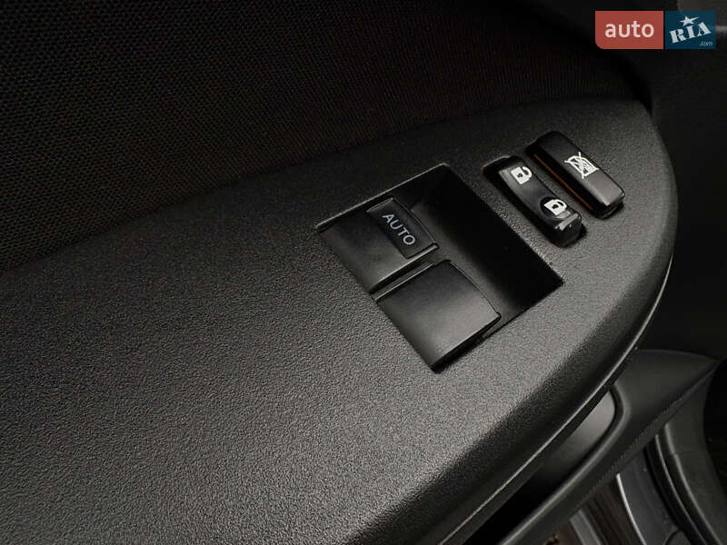 Седан Toyota Corolla 2008 в Харькове