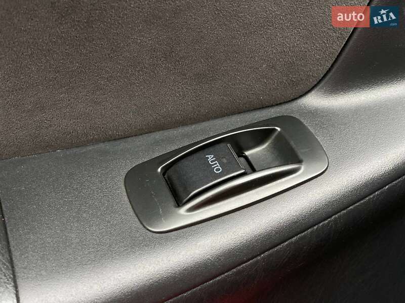 Хетчбек Toyota Corolla 2007 в Києві фото 44 Хетчбек Toyota Corolla 2007 в Києві