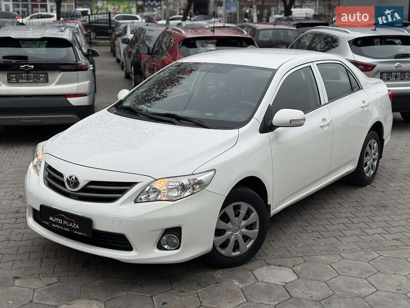 Седан Toyota Corolla 2011 в Одессе