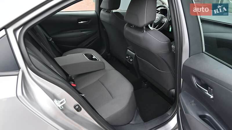 Седан Toyota Corolla 2021 в Києві