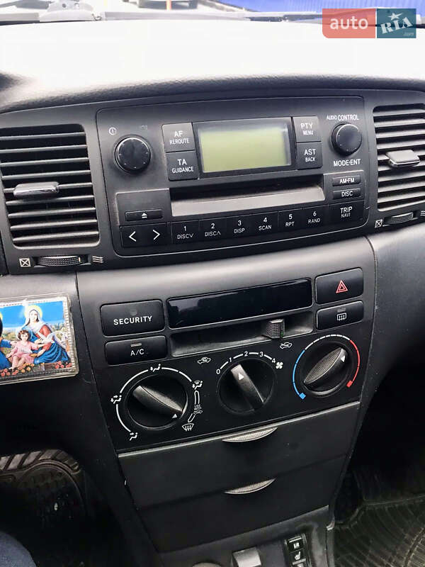 Седан Toyota Corolla 2002 в Калуше