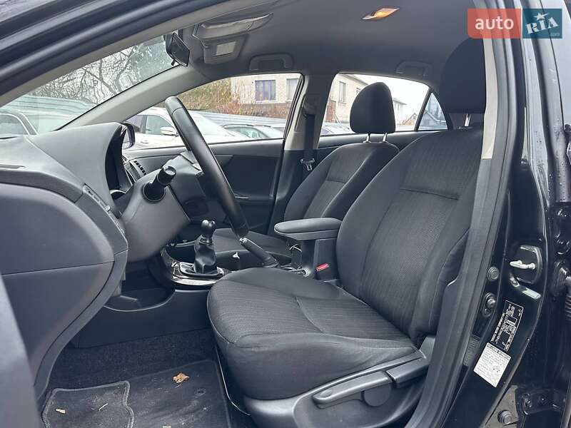 Седан Toyota Corolla 2007 в Києві фото 9 Седан Toyota Corolla 2007 в Києві