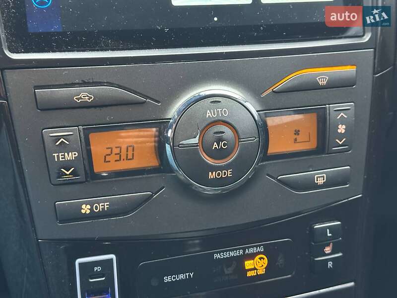 Седан Toyota Corolla 2007 в Києві фото 17 Седан Toyota Corolla 2007 в Києві