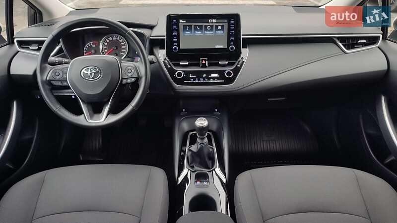 Седан Toyota Corolla 2021 в Києві