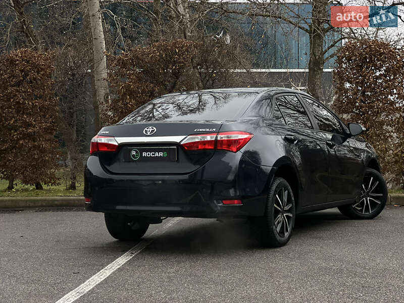 Седан Toyota Corolla 2016 в Києві фото 20 Седан Toyota Corolla 2016 в Києві