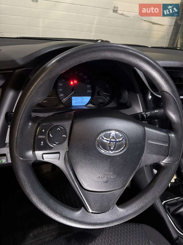 Седан Toyota Corolla 2018 в Козятині