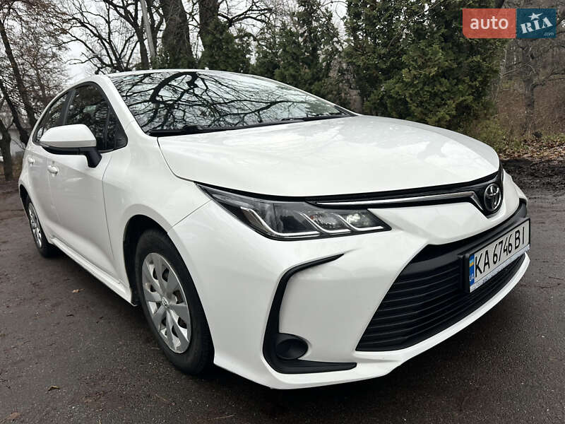 Седан Toyota Corolla 2020 в Киеве фото 3 Седан Toyota Corolla 2020 в Киеве