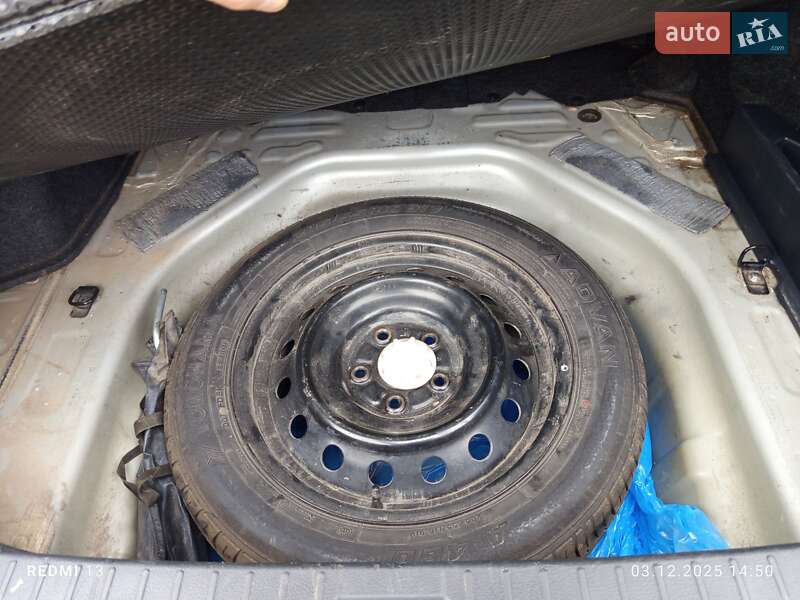 Седан Toyota Corolla 2008 в Тернополе фото 13 Седан Toyota Corolla 2008 в Тернополе