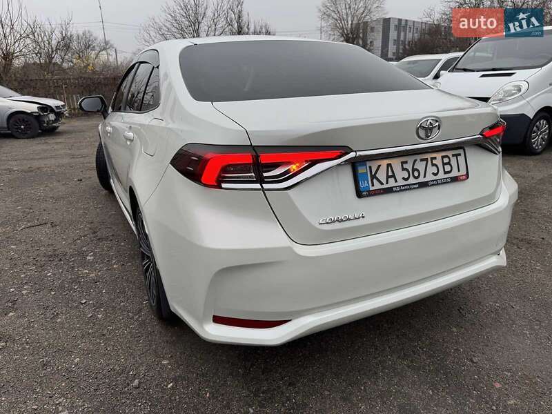 Седан Toyota Corolla 2019 в Києві фото 4 Седан Toyota Corolla 2019 в Києві