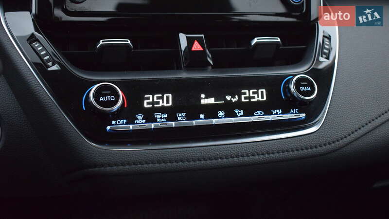 Седан Toyota Corolla 2021 в Житомирі